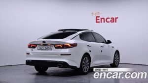 Kia K5 2.0 2020 года из Южной Кореи