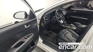 Kia K5 2.0 2020 года из Южной Кореи