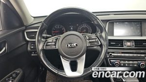 Kia K5 2.0 2020 года из Южной Кореи