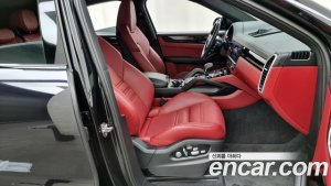 Porsche Cayenne 3.0 Coupe 2020 года из Южной Кореи