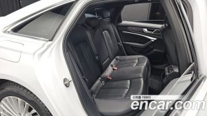 Audi A6 45 TFSI 4WD Premium 2020 года из Южной Кореи