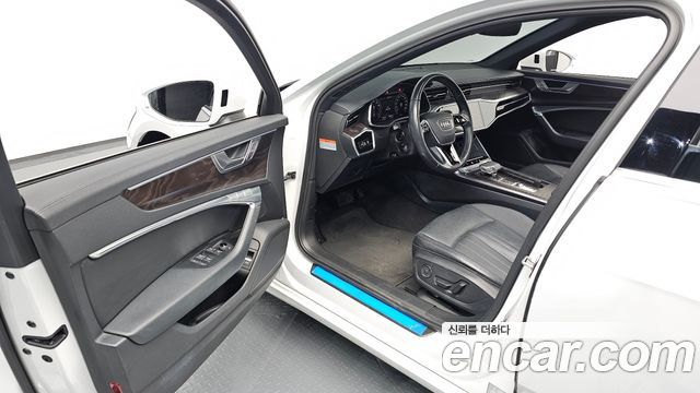 36757357_016.jpg Audi A6 45 TFSI 4WD Premium 2020 года из Южной Кореи