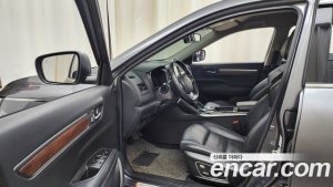 Renault-KoreaSamsung QM6 2.0 GDe RE Signature 2WD 2020 года из Южной Кореи