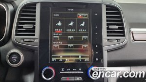 Renault-KoreaSamsung QM6 2.0 GDe RE Signature 2WD 2020 года из Южной Кореи
