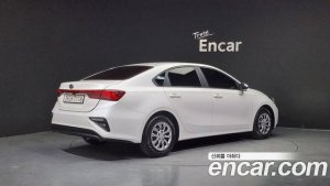 Kia K3 2020 года из Южной Кореи