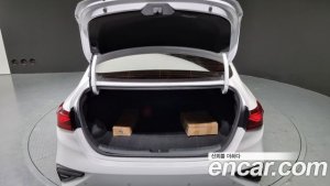 Kia K3 2020 года из Южной Кореи