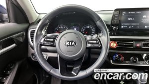 Kia Seltos Бензин 1.6 Turbo 2WD 2020 года из Южной Кореи