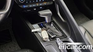 Hyundai AVANTE 1.6 2021 года из Южной Кореи