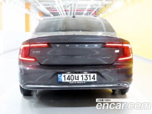 Volvo S90 T8 AWD Inscription 2021 года из Южной Кореи