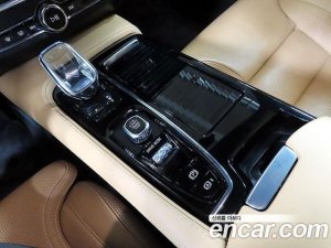 Volvo S90 T8 AWD Inscription 2021 года из Южной Кореи