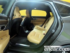 Volvo S90 T8 AWD Inscription 2021 года из Южной Кореи