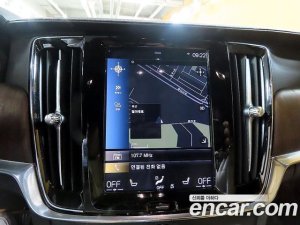 Volvo S90 T8 AWD Inscription 2021 года из Южной Кореи