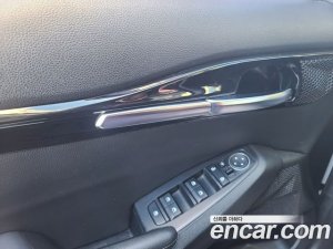 Kia Seltos Бензин 1.6 Turbo 2WD 2020 года из Южной Кореи