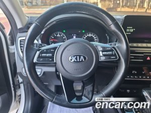 Kia Seltos Бензин 1.6 Turbo 2WD 2020 года из Южной Кореи