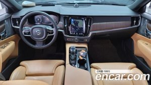 Volvo S90 B5 Inscription 2021 года из Южной Кореи