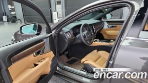 Volvo S90 B5 Inscription 2021 года из Южной Кореи