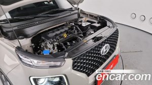 Hyundai Venue 1.6 Flux 2020 года из Южной Кореи
