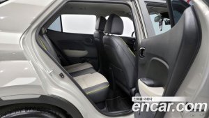 Hyundai Venue 1.6 Flux 2020 года из Южной Кореи