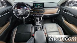 Kia Seltos Дизель 1.6 4WD 2021 года из Южной Кореи