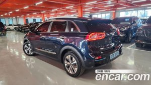 Kia Niro Noblesse 2021 года из Южной Кореи
