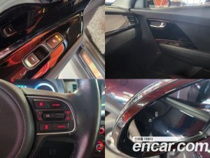 Kia Niro Noblesse 2021 года из Южной Кореи