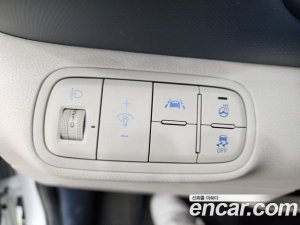 Hyundai Venue 1.6 Flux 2021 года из Южной Кореи