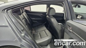 Hyundai AVANTE 1.6 2020 года из Южной Кореи