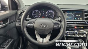 Hyundai AVANTE 1.6 2020 года из Южной Кореи