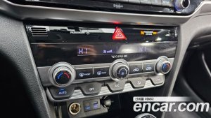 Hyundai AVANTE 1.6 2020 года из Южной Кореи