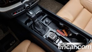 Volvo XC60 T6 Inscription 2020 года из Южной Кореи