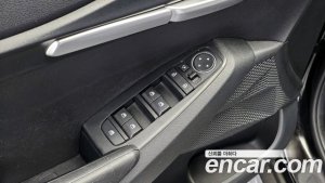 Kia Seltos Бензин 1.6 Turbo 2WD 2020 года из Южной Кореи