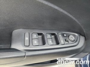 Hyundai Venue 1.6 Modern 2020 года из Южной Кореи