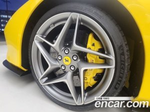 Ferrari F8 3.9 V8 2020 года из Южной Кореи