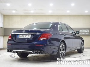 Mercedes-Benz E-Class E220d Avantgarde 2020 года из Южной Кореи