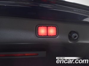 Mercedes-Benz E-Class E220d Avantgarde 2020 года из Южной Кореи