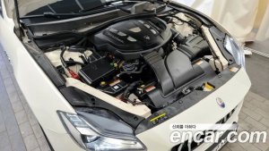 Maserati Quattroporte 3.0 Дизель GranLusso 2019 года из Южной Кореи