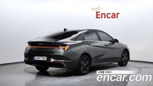 Hyundai AVANTE Inspiration 2021 года из Южной Кореи