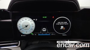 Hyundai AVANTE Inspiration 2021 года из Южной Кореи