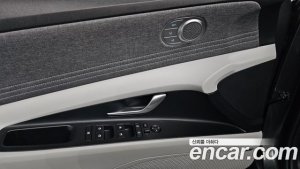 Hyundai AVANTE Inspiration 2021 года из Южной Кореи