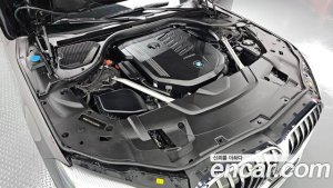 BMW 7-Series 740Li xDrive Design Pure Excellence 2020 года из Южной Кореи