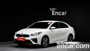 Kia K3 2020 года из Южной Кореи