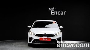 Kia K3 2020 года из Южной Кореи