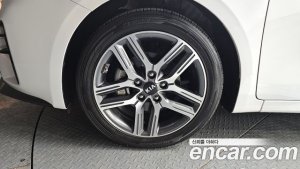 Kia K3 2020 года из Южной Кореи