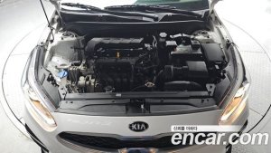 Kia K3 2020 года из Южной Кореи