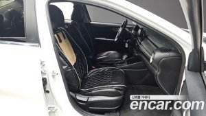 Kia K3 2020 года из Южной Кореи