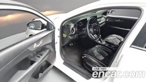 Kia K3 2020 года из Южной Кореи