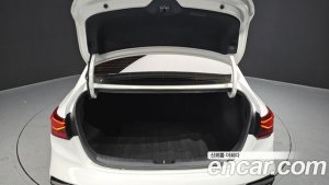 Kia K3 2020 года из Южной Кореи