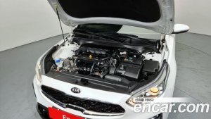 Kia K3 2020 года из Южной Кореи