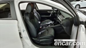 Kia K3 2020 года из Южной Кореи