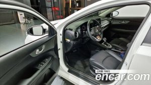 Kia K3 2020 года из Южной Кореи